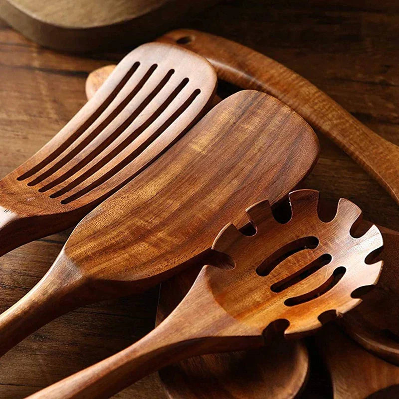 Teak Wood Kitchen Utensil Set - Wooden Cooking Tools for the Kitchen